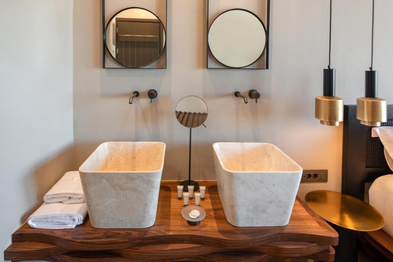 Uma Ray Suites 费拉 外观 照片